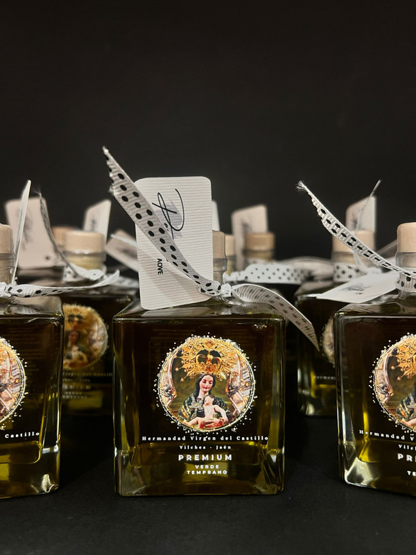 Botella Aceite Premium Virgen del Castillo.