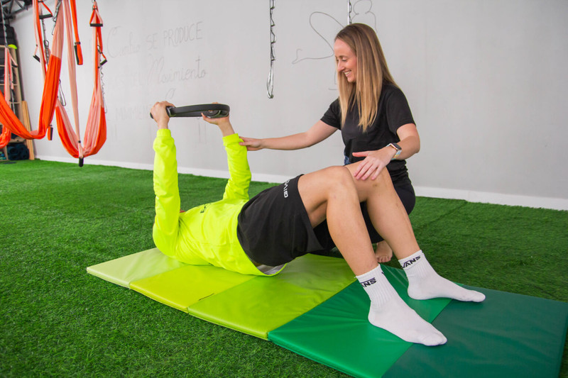 Clínica de Fisioterapia Manual Avanzada María José López Téllez 3