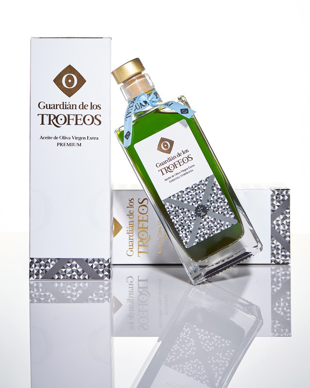 ACEITE DE OLIVA VIRGEN EXTRA PICUAL TEMPRANO  IGP PREMIUM BOTELLA CUADRADA 500ML (CAJA DE 6 BOTELLAS)